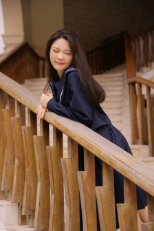 爹我是你亲生闺女啊